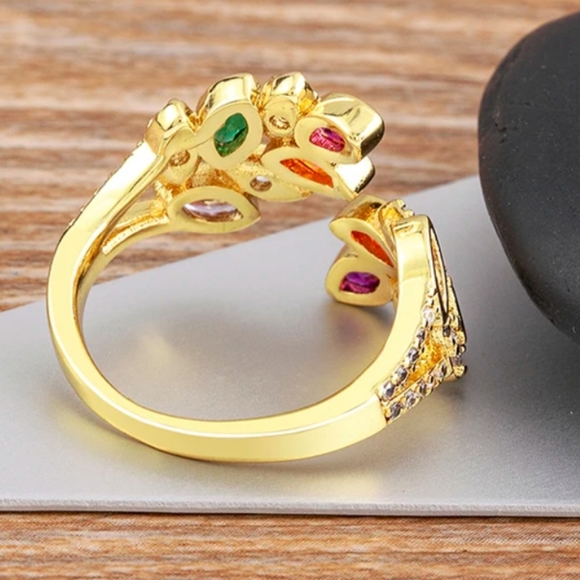 Simulated Multi gem 'leaves' ring, open size - Picture 2 of 3
